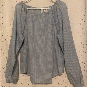 Light blue long sleeve top